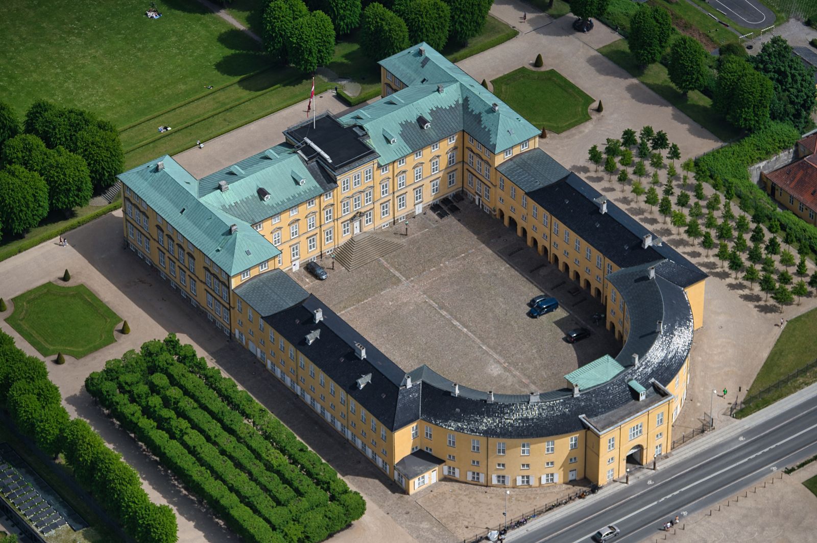 Fredensborg Slot set fra luften
